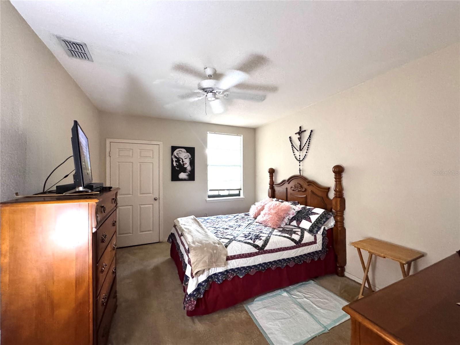 REGISTRY/MICHIGAN PARK CONDO - Residential