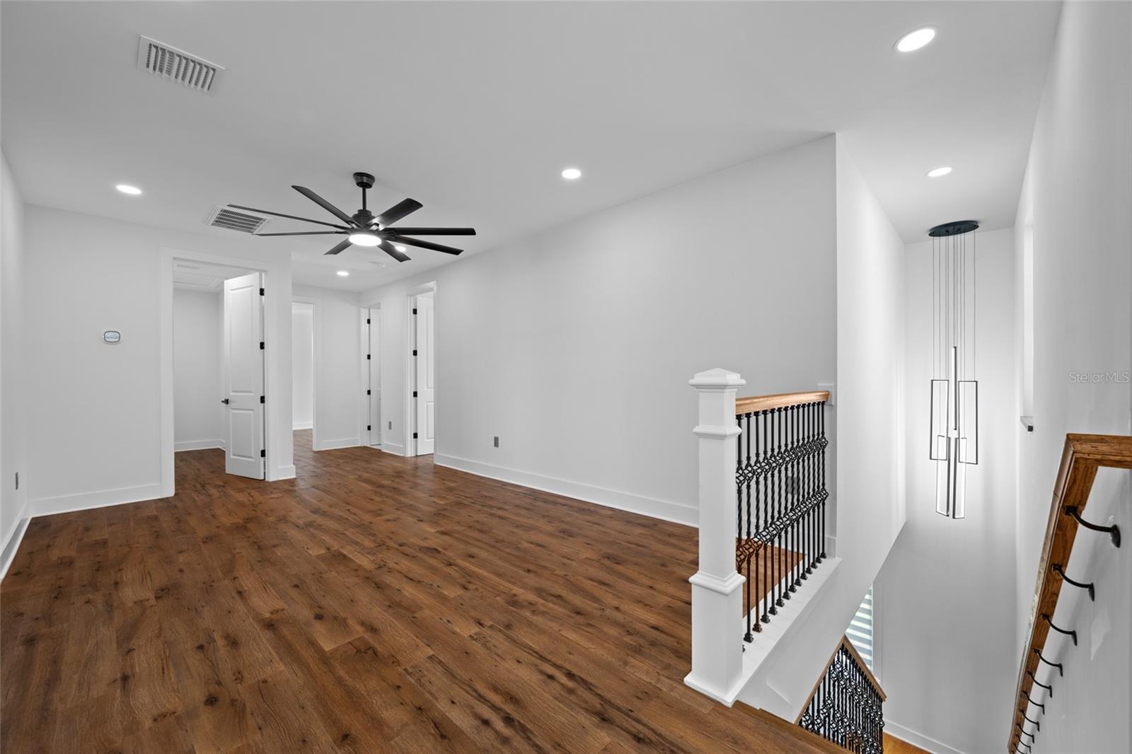 EDGE WATER RESERVE - Residential