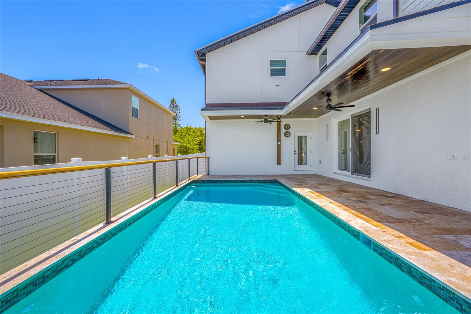 EDGE WATER RESERVE - Residential