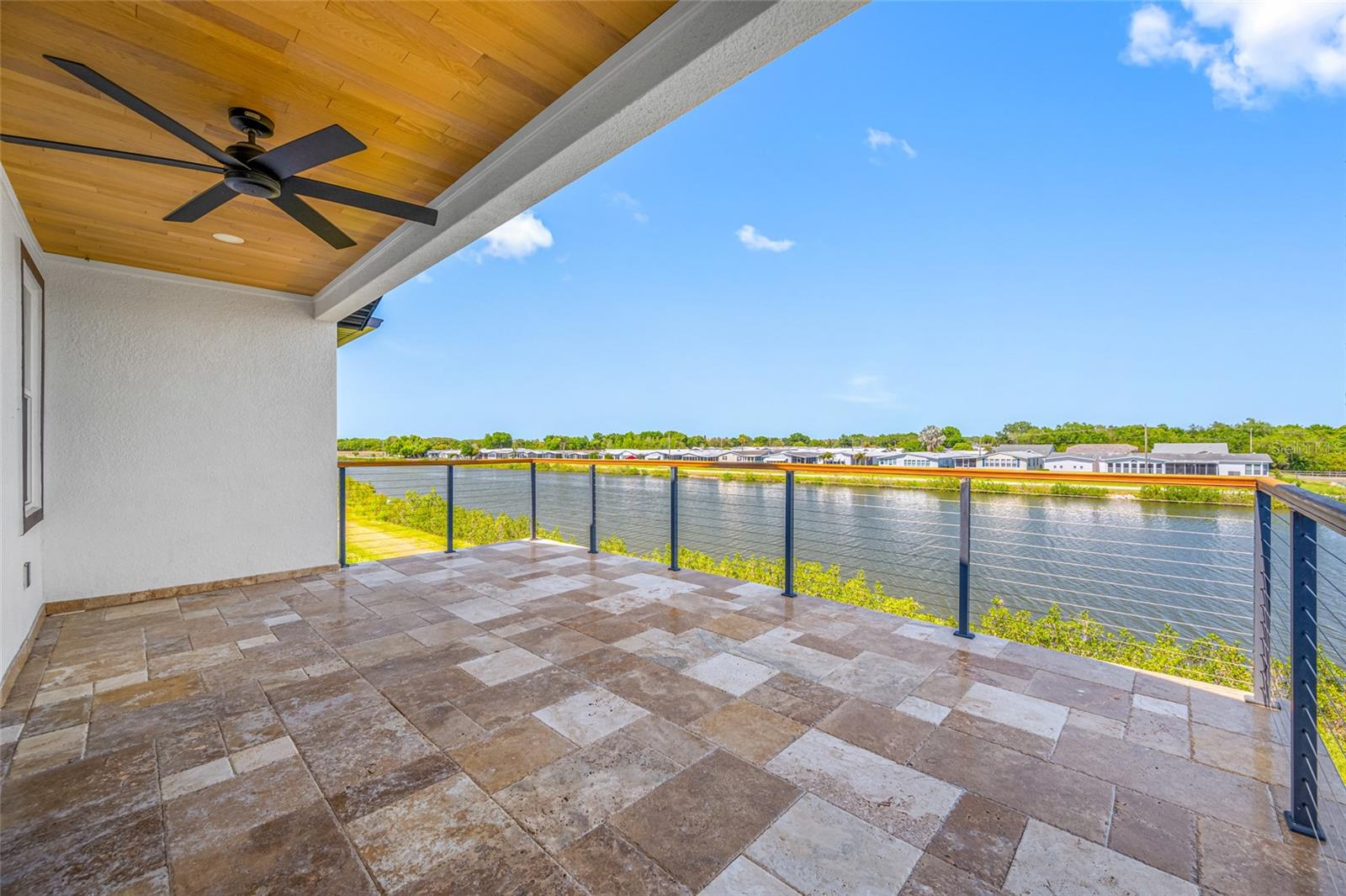 EDGE WATER RESERVE - Residential