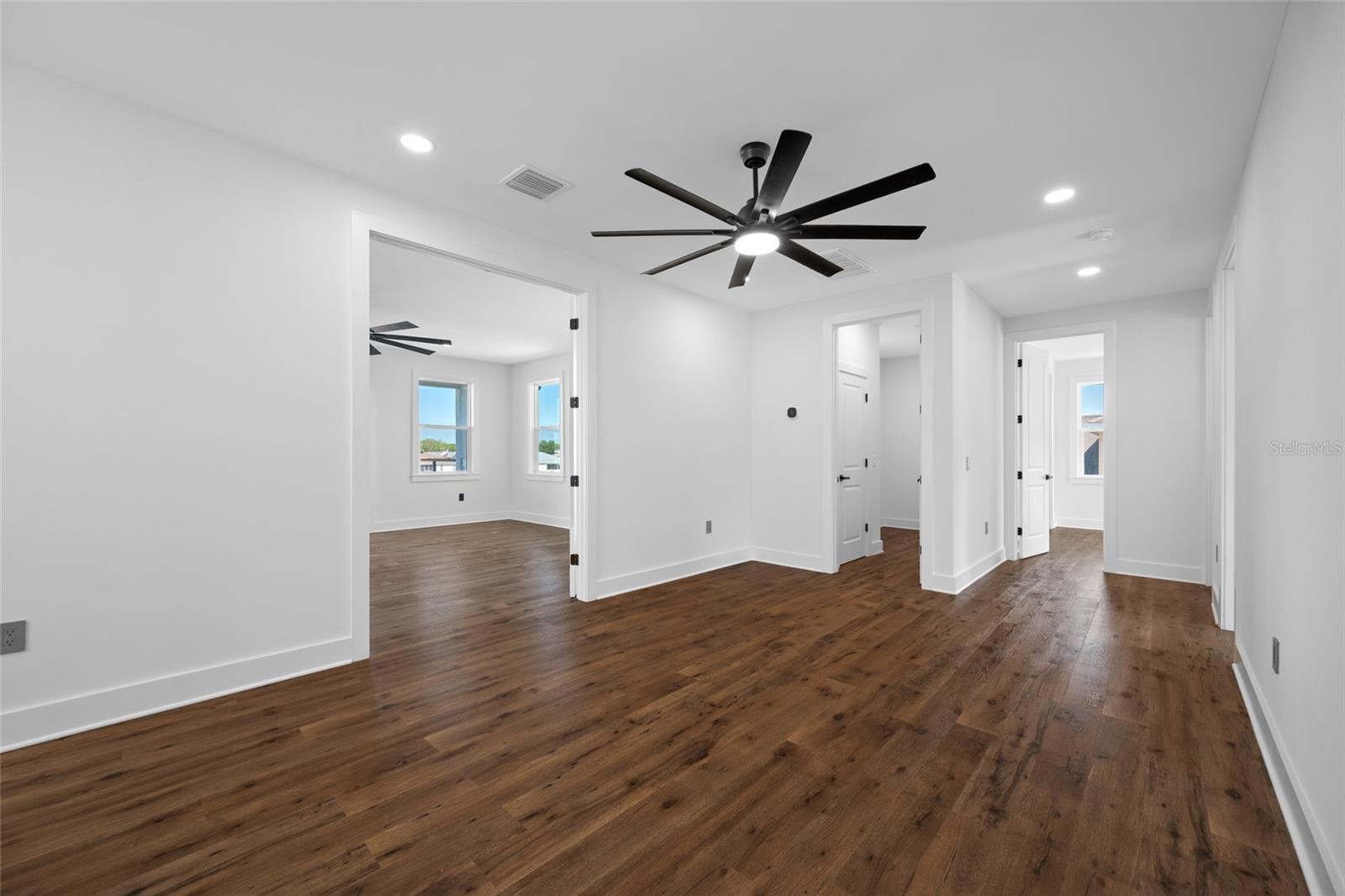 EDGE WATER RESERVE - Residential
