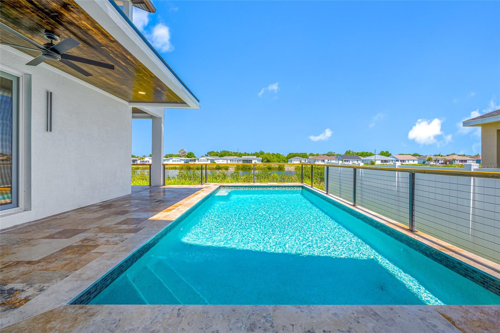 EDGE WATER RESERVE - Residential