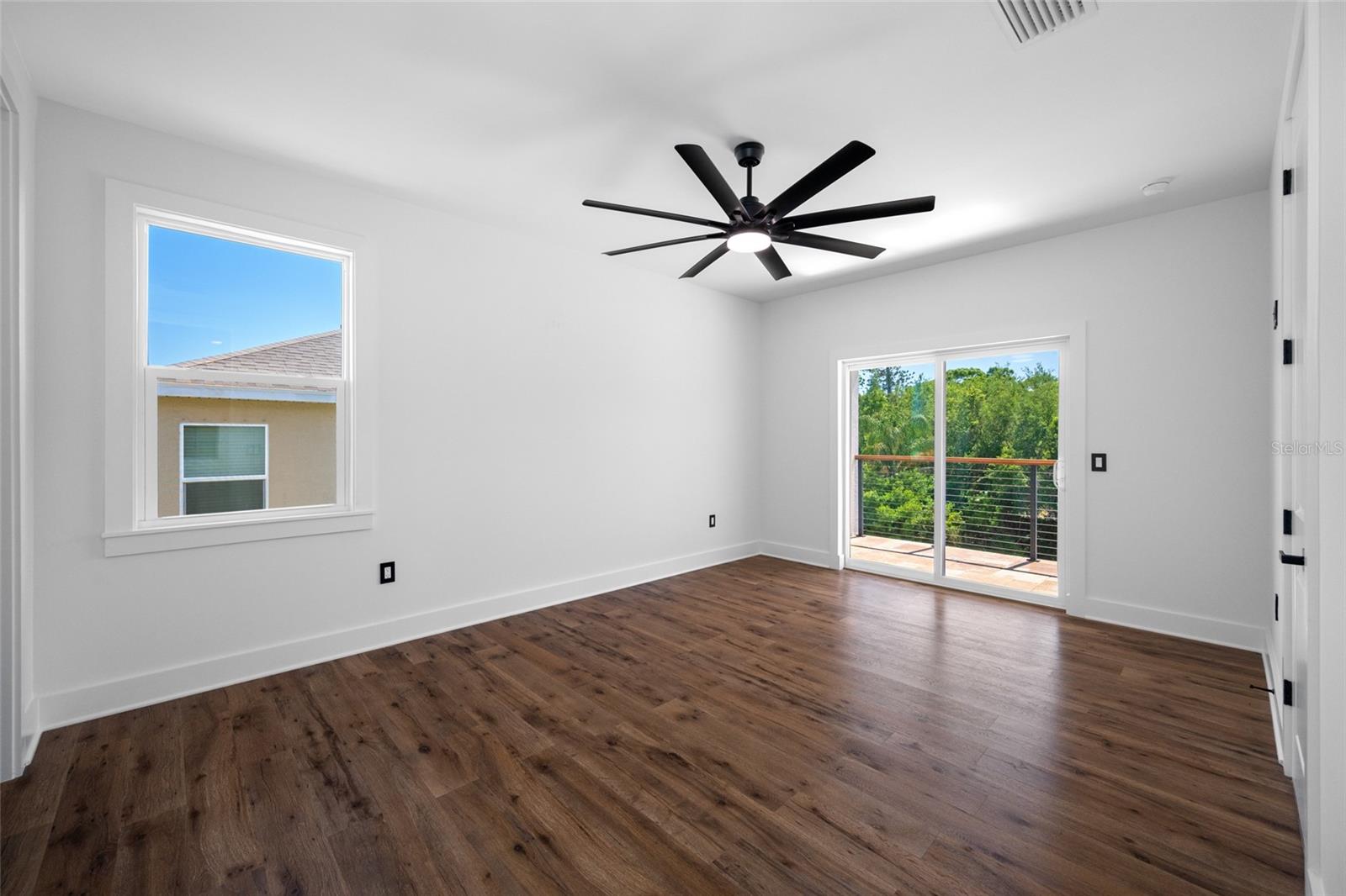 EDGE WATER RESERVE - Residential
