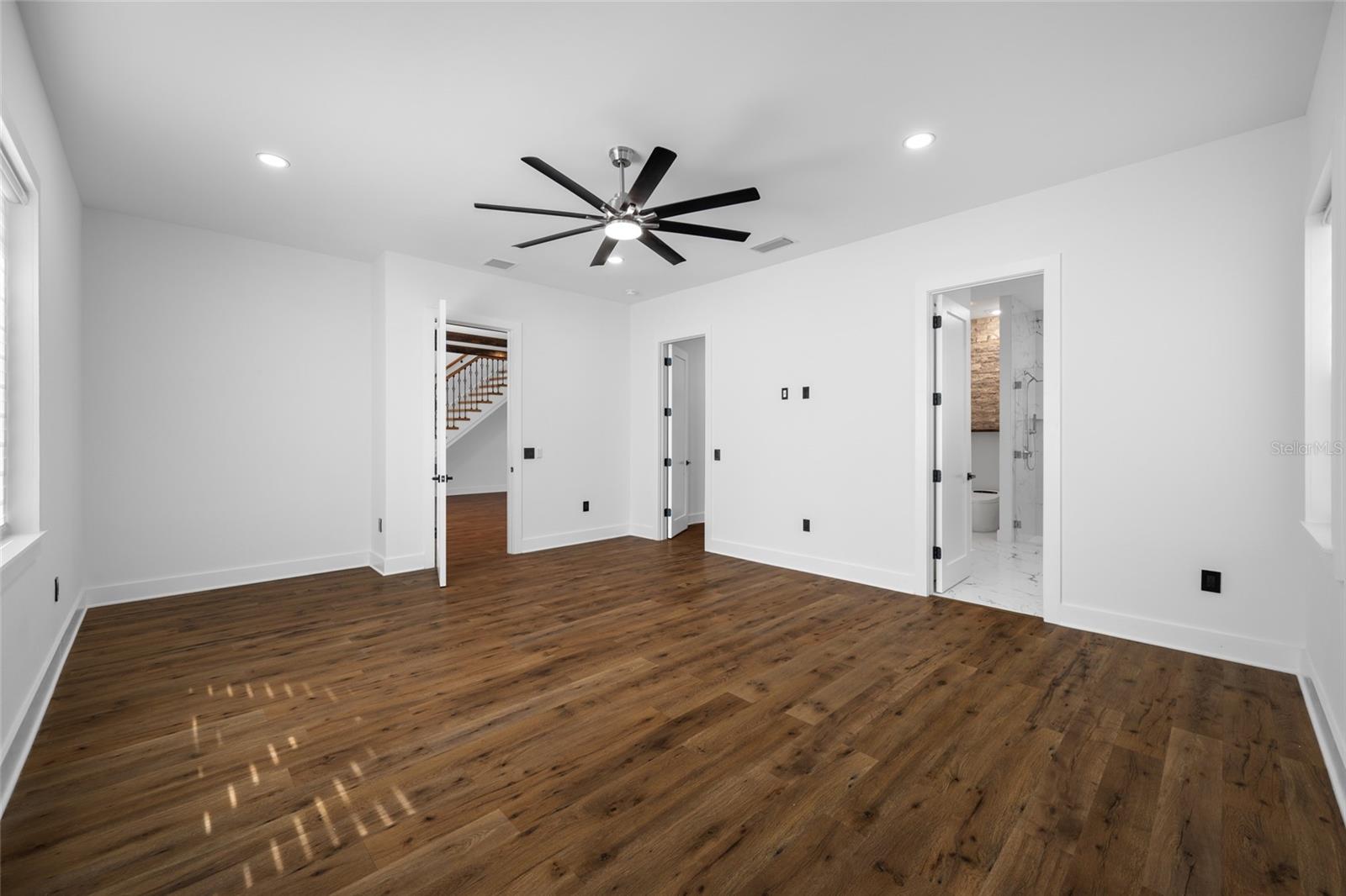 EDGE WATER RESERVE - Residential