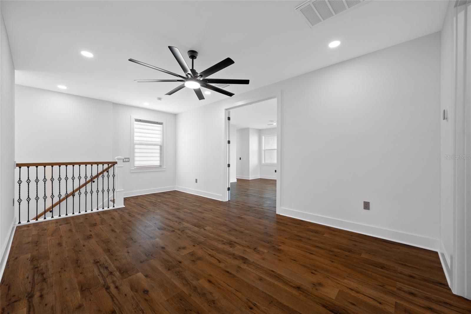 EDGE WATER RESERVE - Residential