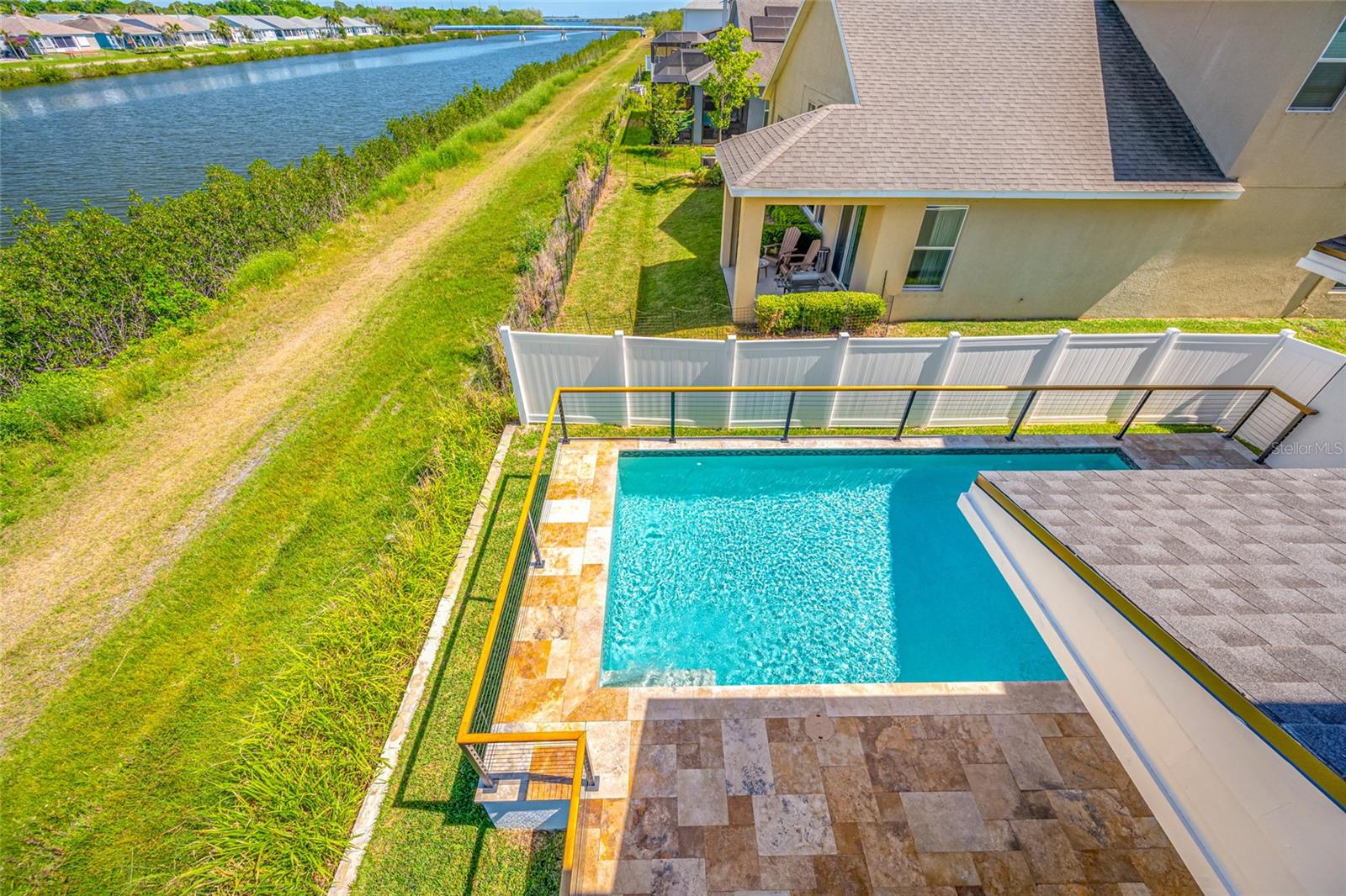 EDGE WATER RESERVE - Residential