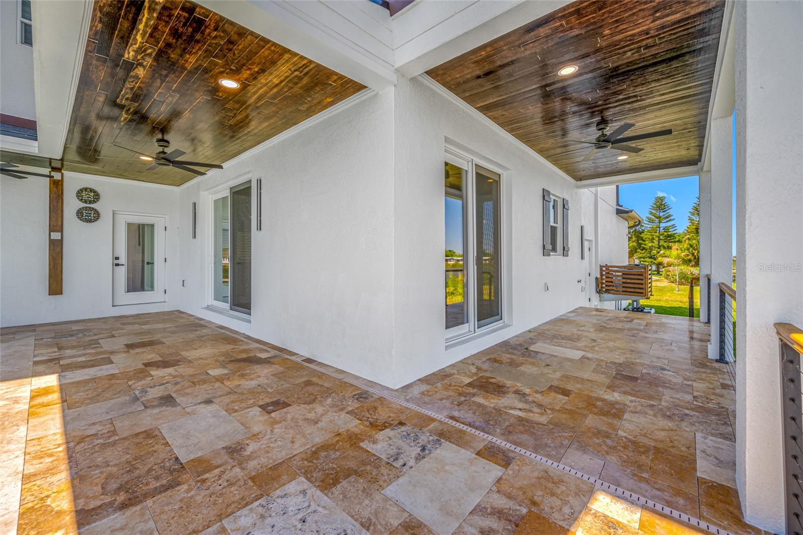 EDGE WATER RESERVE - Residential