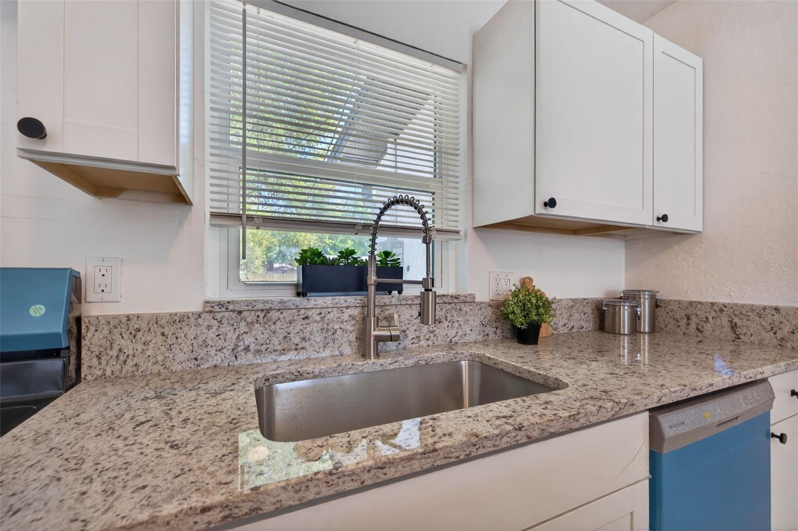 NORTH ST PETERSBURG - Residential