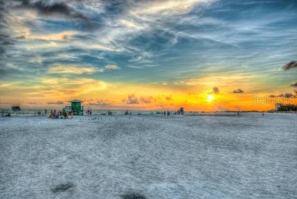 SKYE RANCH NBRHD 2 TWNHMS NORT - Residential