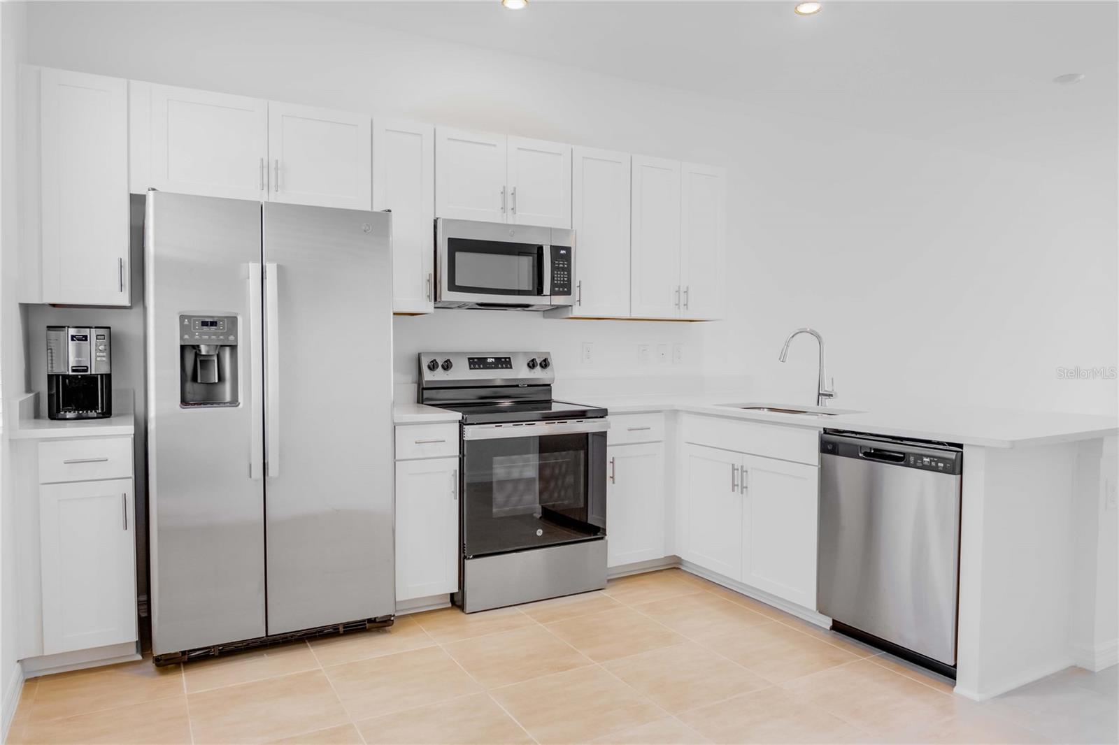 SKYE RANCH NBRHD 2 TWNHMS NORT - Residential