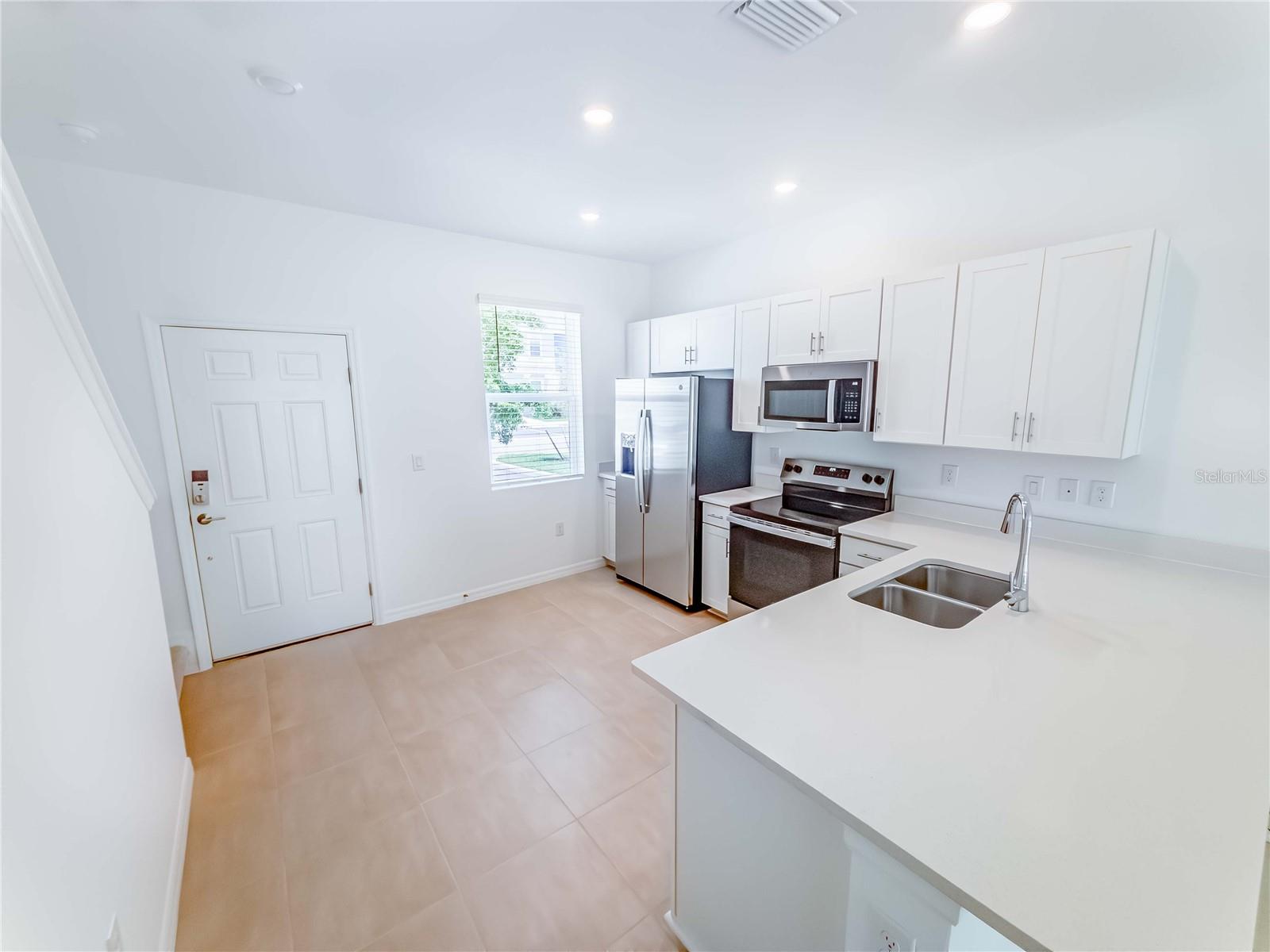 SKYE RANCH NBRHD 2 TWNHMS NORT - Residential