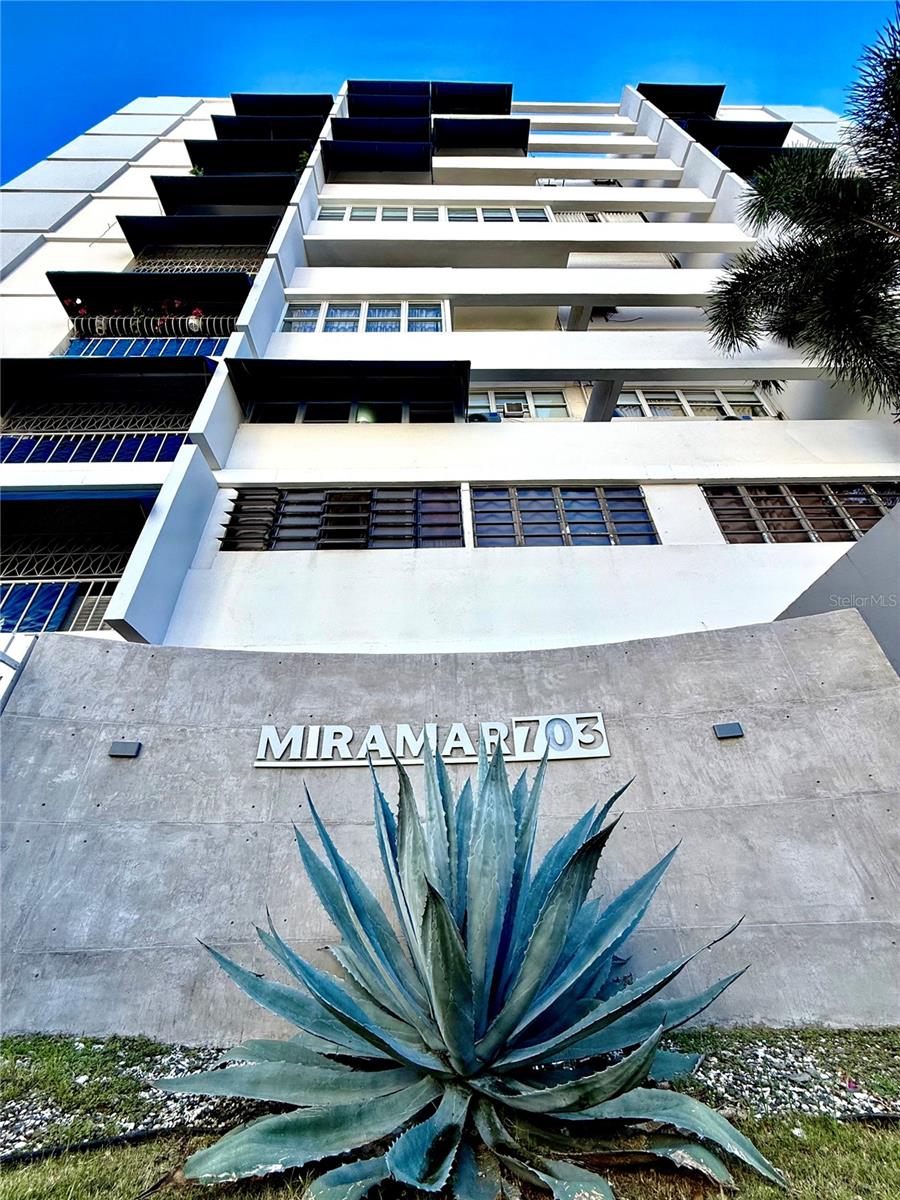 Beautiful and completely renovated apartment in the center of Miramar, close to banks, restaurants, supermarkets, coffee shops, movie theaters, and everything else you could possibly need. In addition to its fantastic location, the apartment has comes fully furnished. Kitchen appliances (Stove, Refrigerator, Dishwasher, Wine cooler, Microwave, Washer & Dryer). There are 2 bathrooms and 2 bedrooms, both with a/c inverter units. The master bedroom offers a private bathroom. The common area also have a brand new A/C inverter unit. 1 Covered parking space assigned. Available right away. Request a video tour of the unit by calling. AVAILABLE September 1