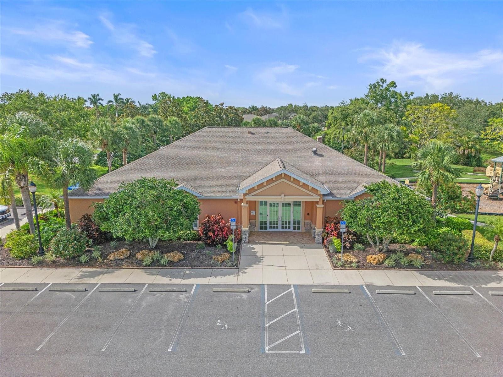 PALMA SOLA TRACE - Residential