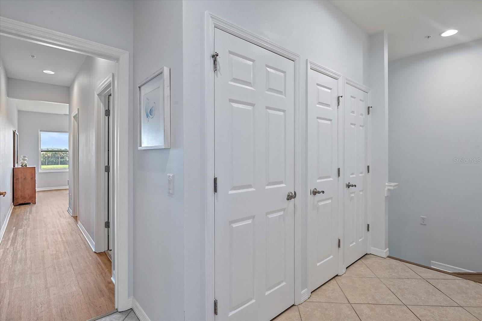 PALMA SOLA TRACE - Residential