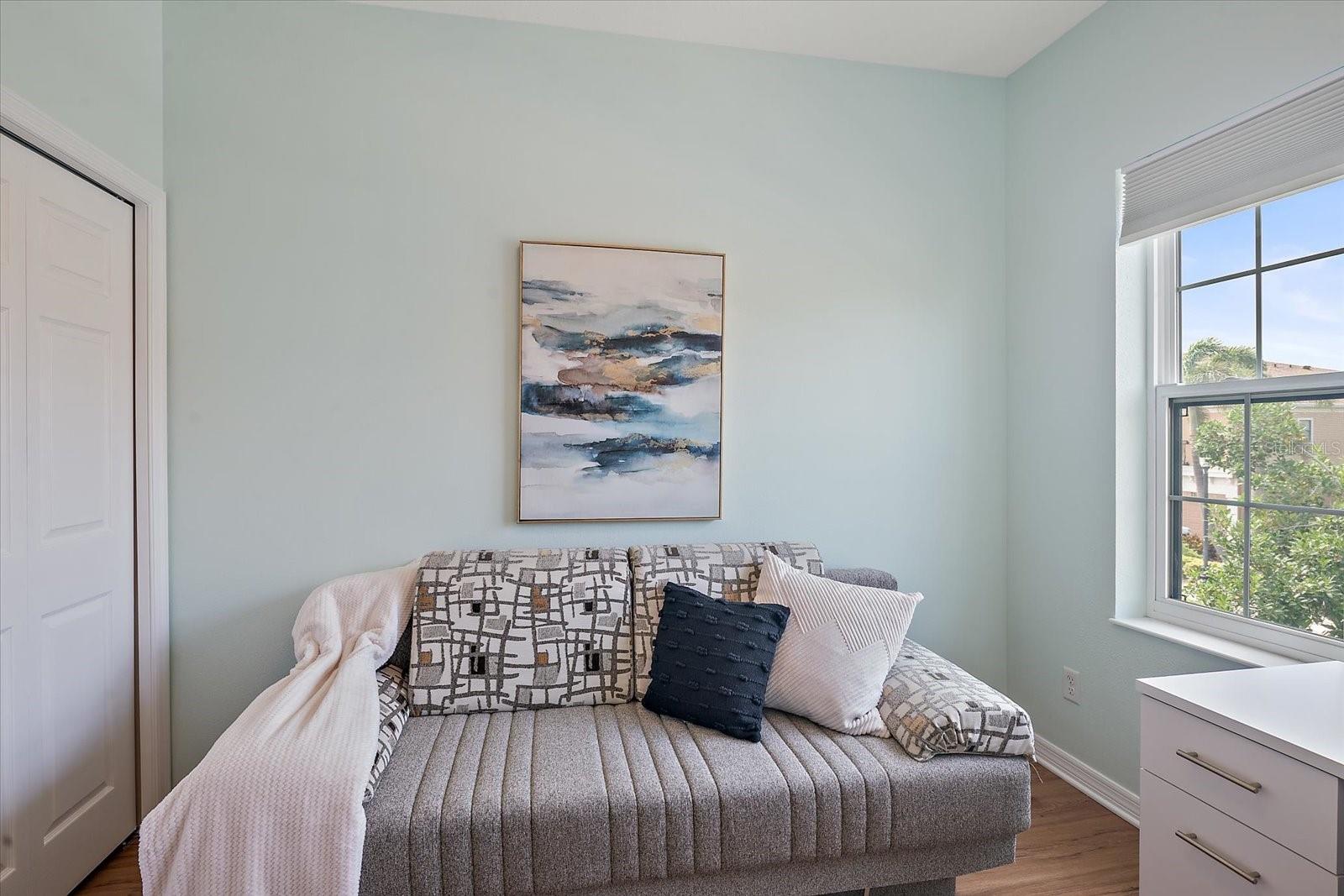 PALMA SOLA TRACE - Residential