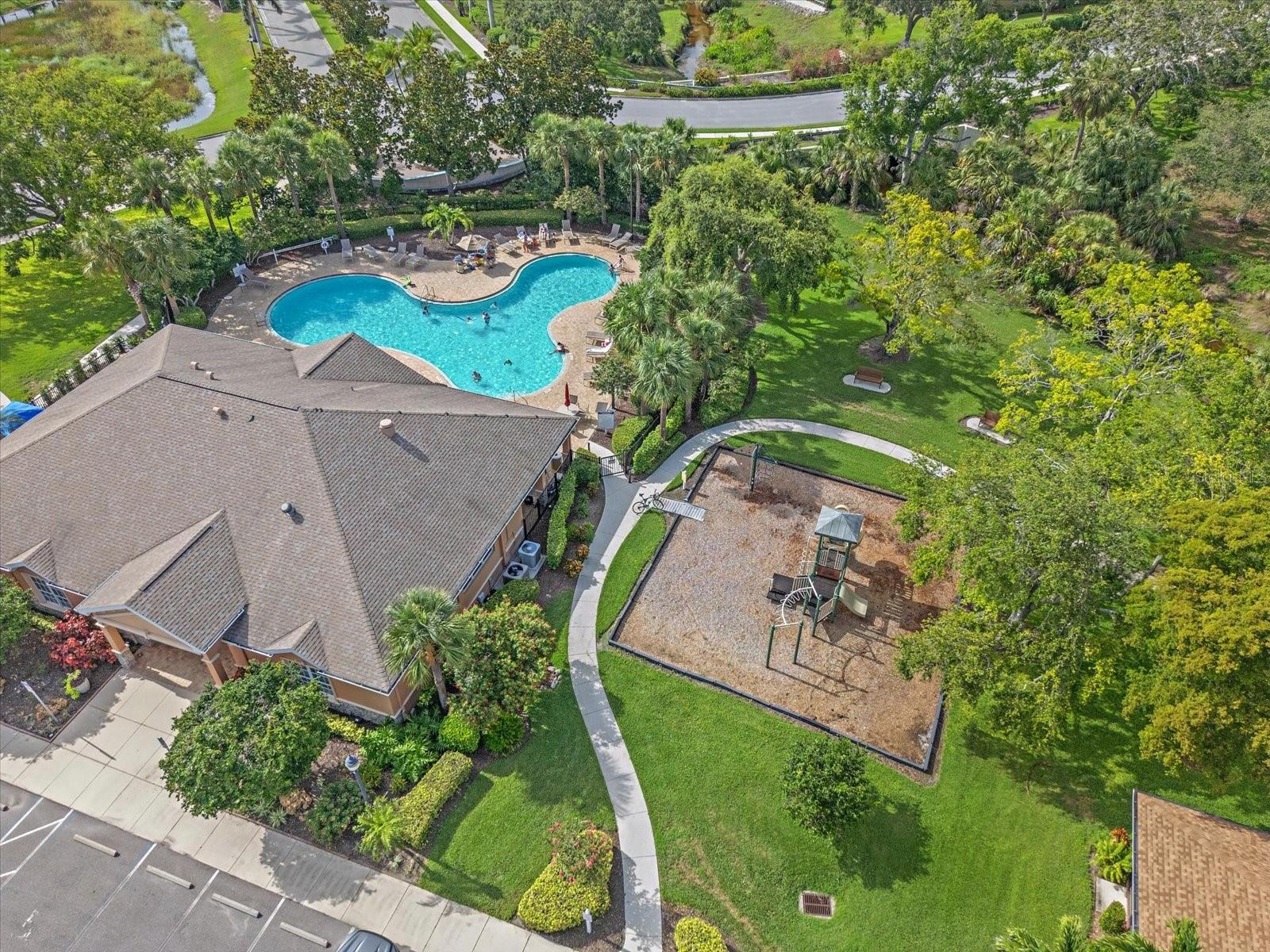 PALMA SOLA TRACE - Residential