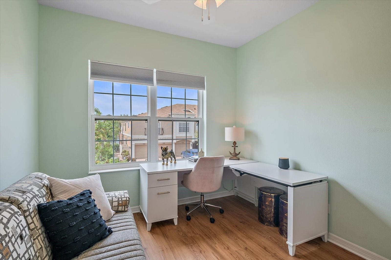 PALMA SOLA TRACE - Residential