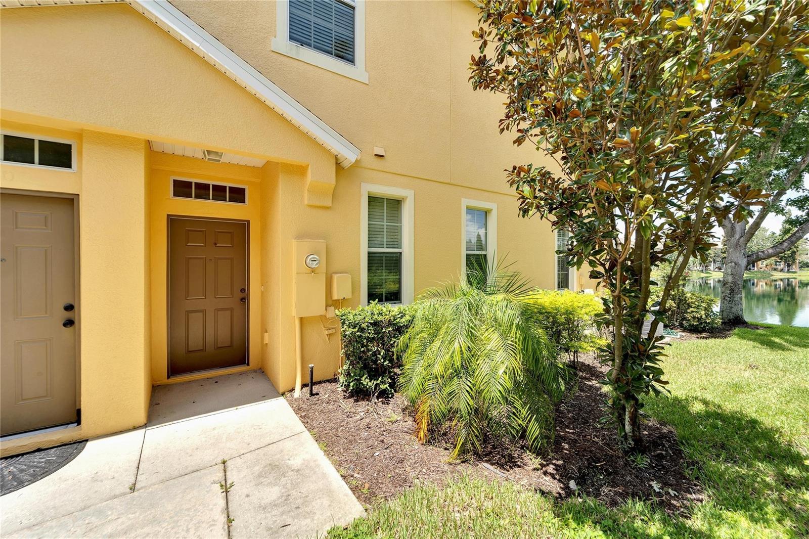 EAGLE PALM PH II - Residential Lease