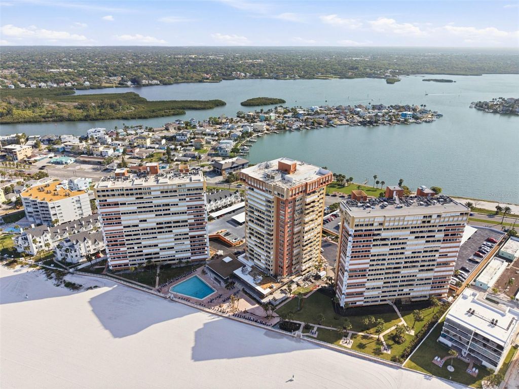 Photo of 17920 Gulf Boulevard #1403, Redington Shores, FL 33708 (MLS # TB8491378)