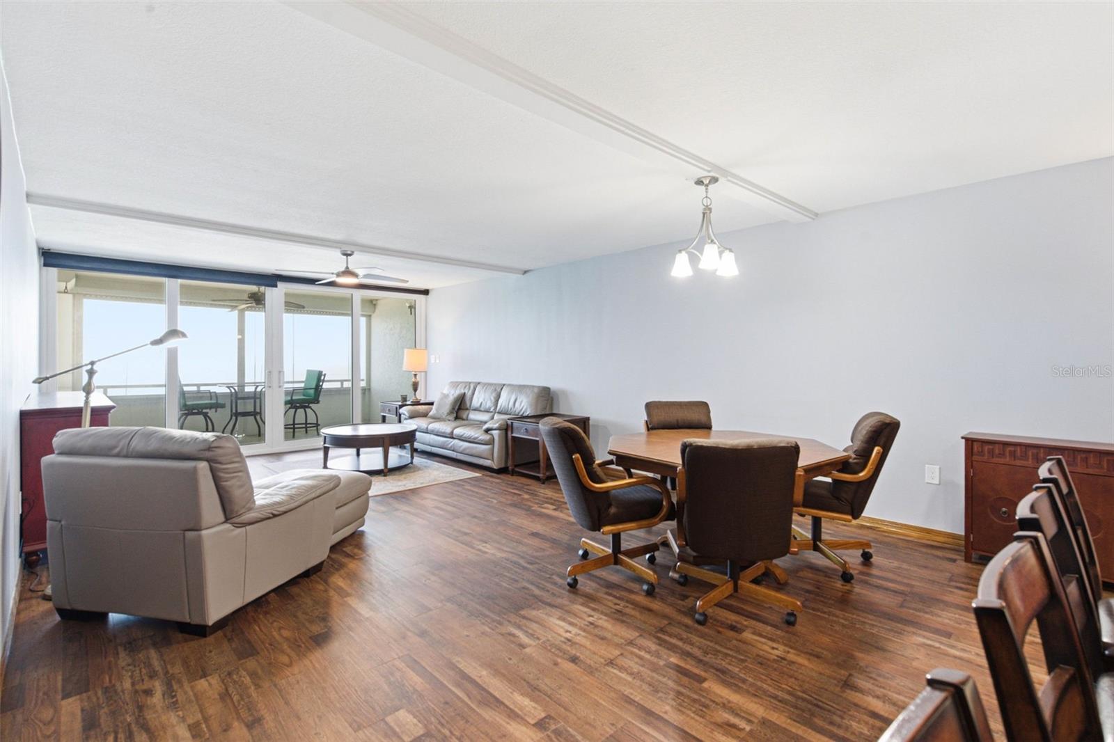 REDINGTON TOWERS BLDG 2 CONDO - Residential