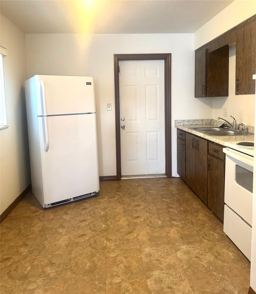 Photo of 1438 E 1st Avenue, Mount Dora, FL 32757 (MLS # O6380326)