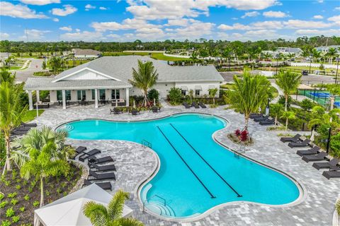 A home in PORT CHARLOTTE