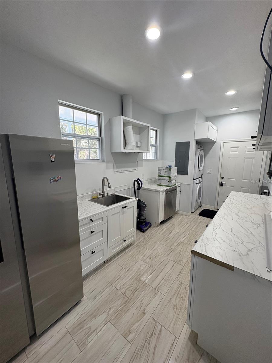 UNPLATTED - Residential Lease