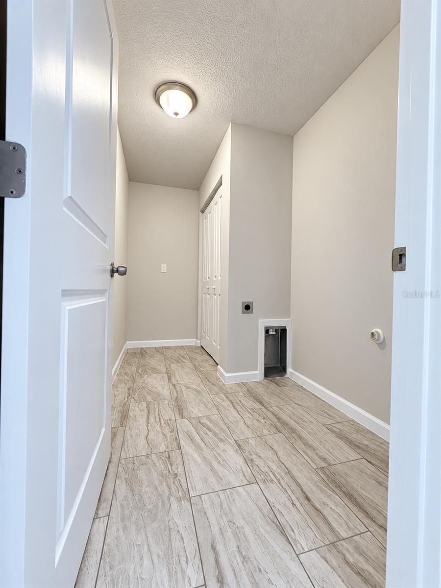 2100 HILTON STREET, PORT CHARLOTTE, FL, 33948 4 2100 HILTON STREET