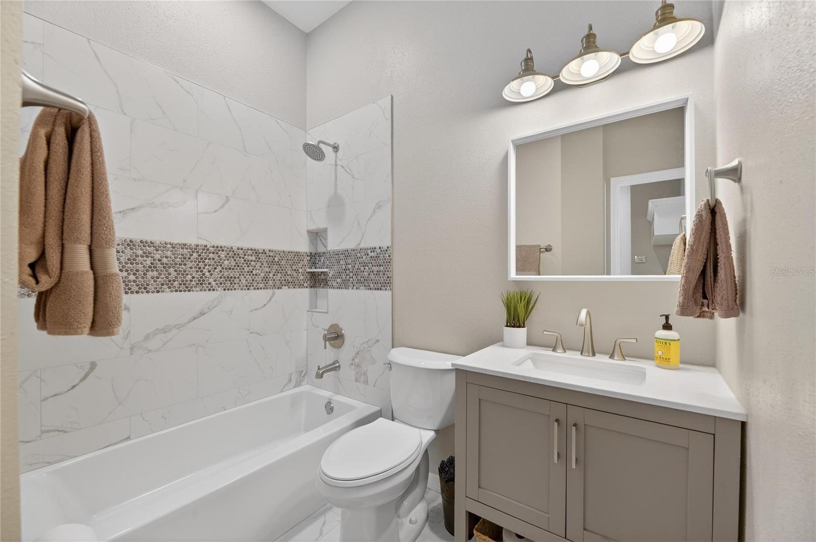 MIRABAY PH 3A-1 - Residential