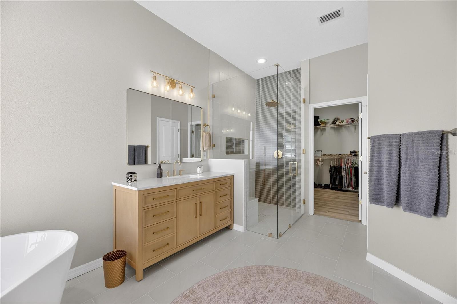 MIRABAY PH 3A-1 - Residential