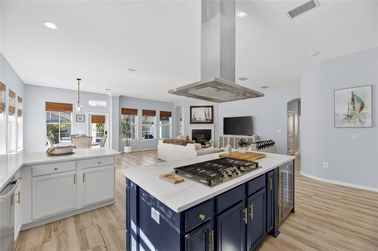 MIRABAY PH 3A-1 - Residential