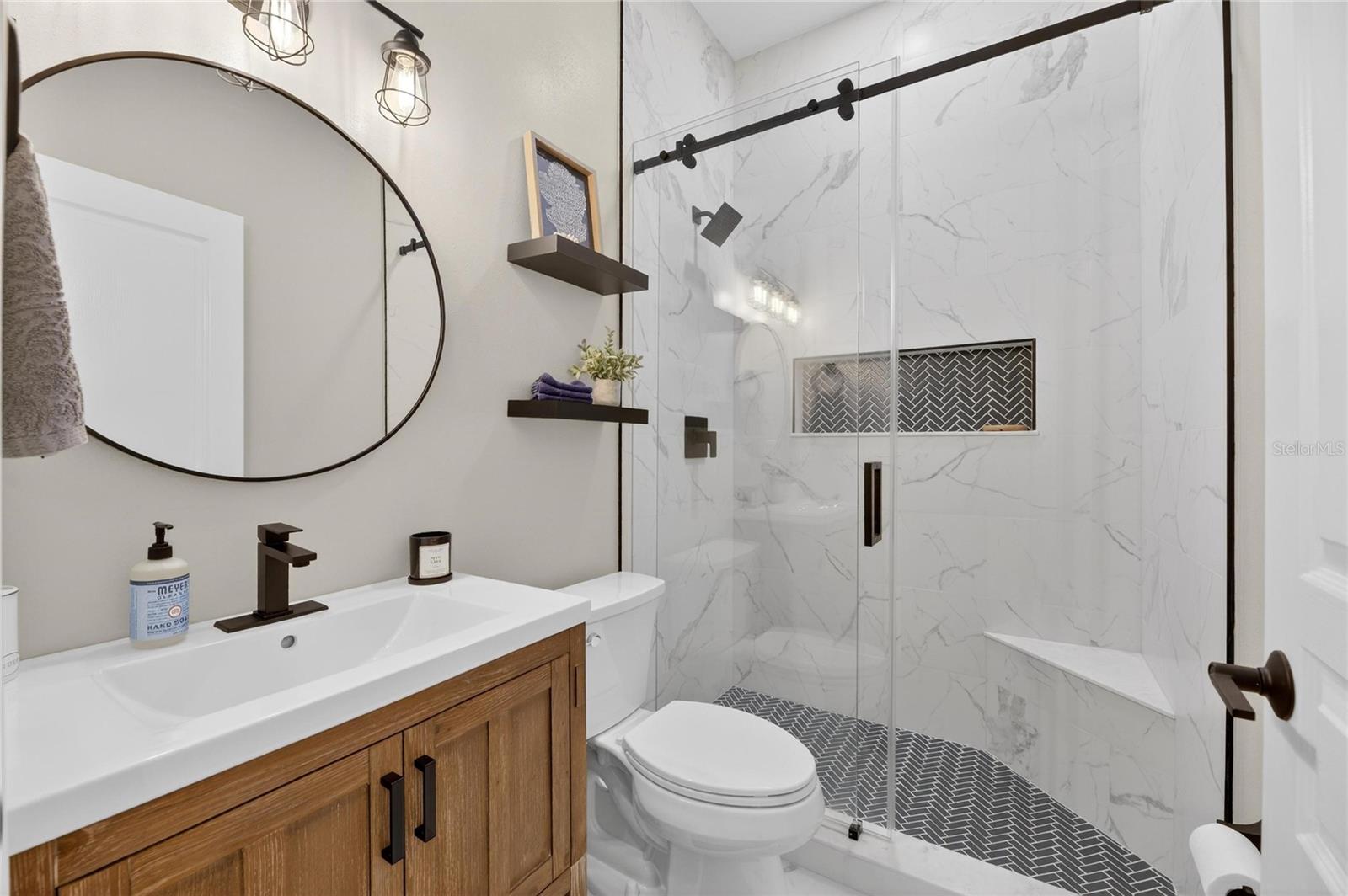 MIRABAY PH 3A-1 - Residential