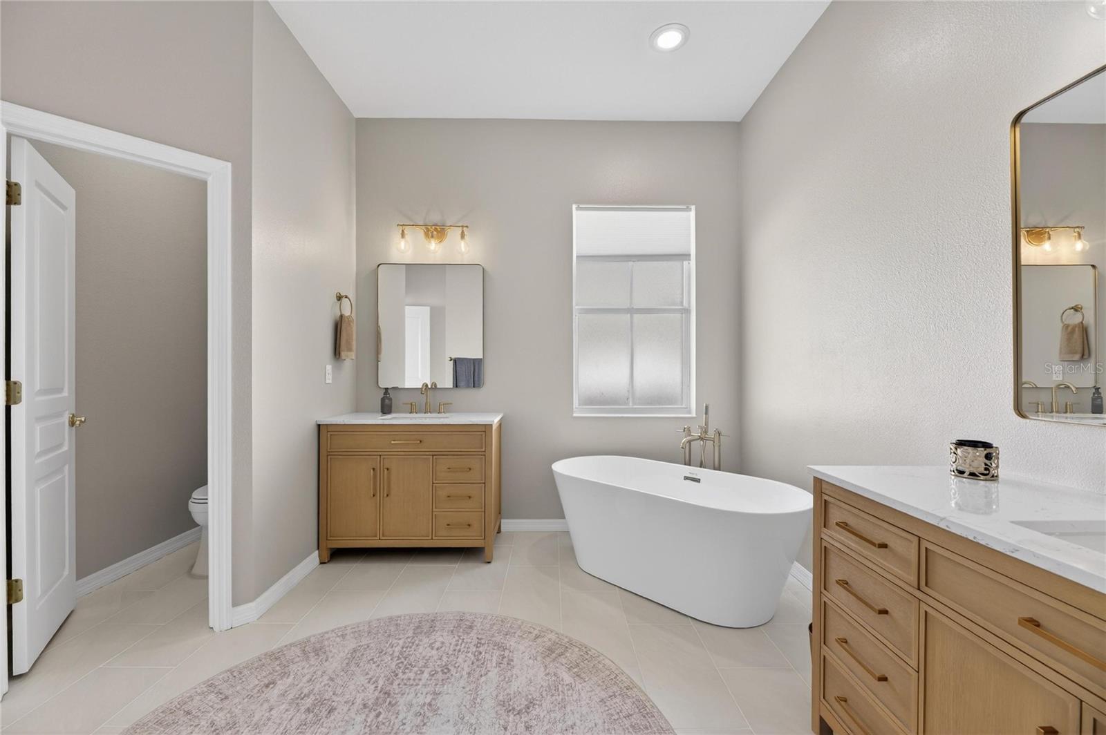 MIRABAY PH 3A-1 - Residential