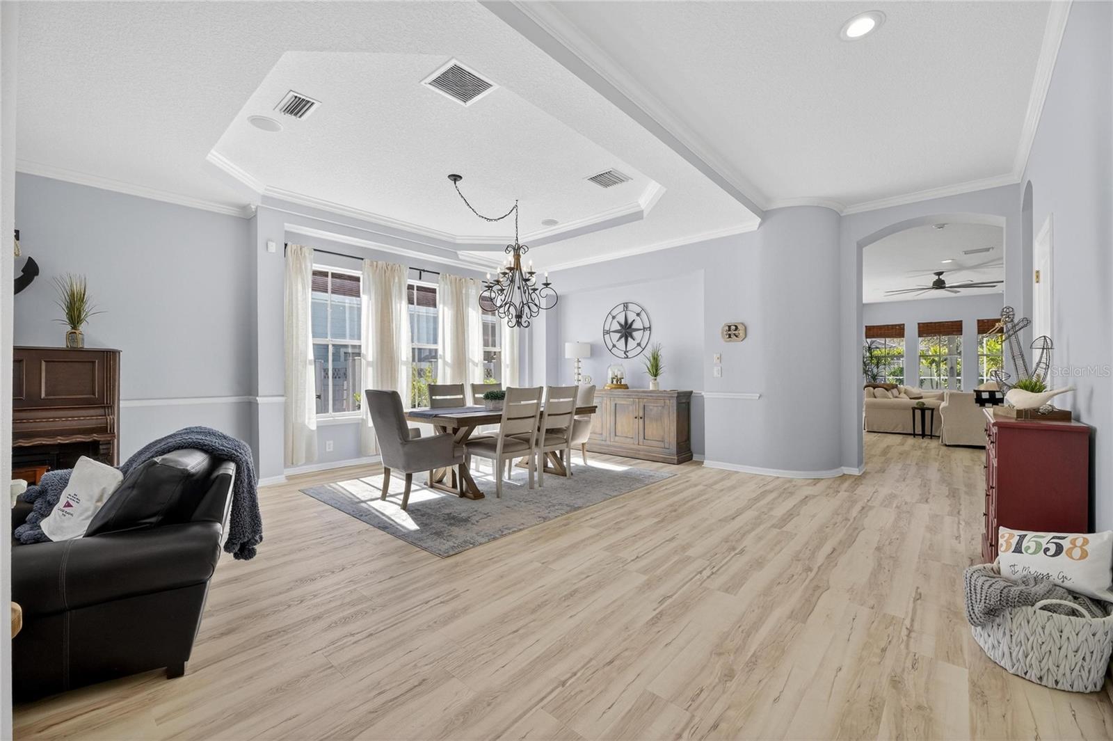 MIRABAY PH 3A-1 - Residential