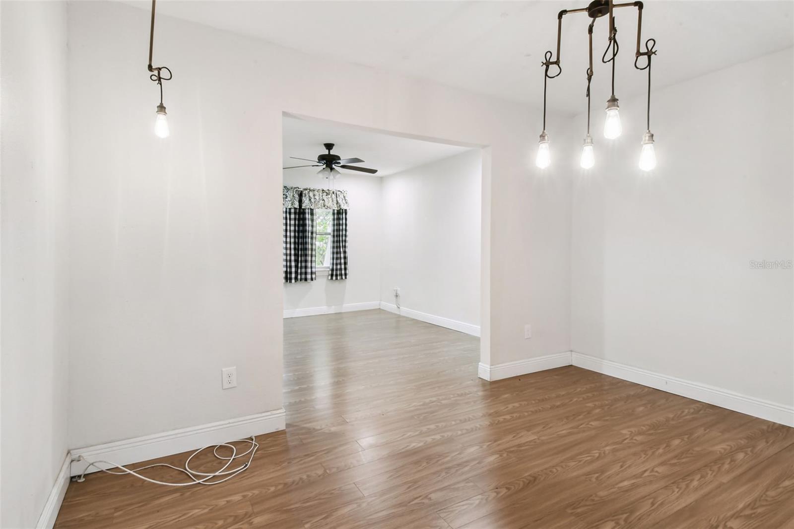 MOBLEYS SUB - Residential Lease