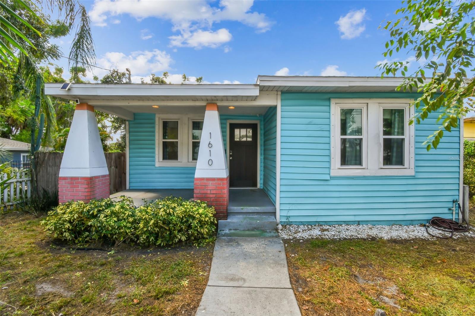 MOBLEYS SUB - Residential Lease