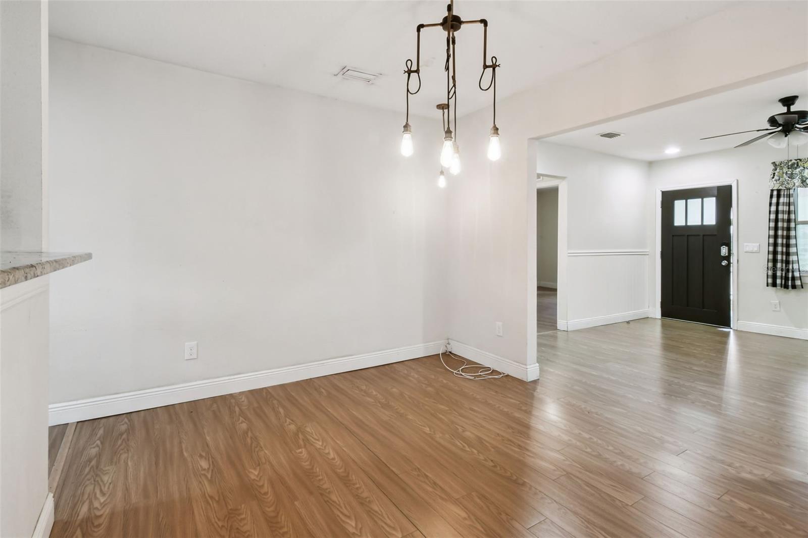 MOBLEYS SUB - Residential Lease