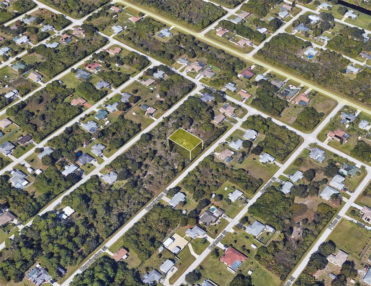 PORT CHARLOTTE SEC 062 - Land