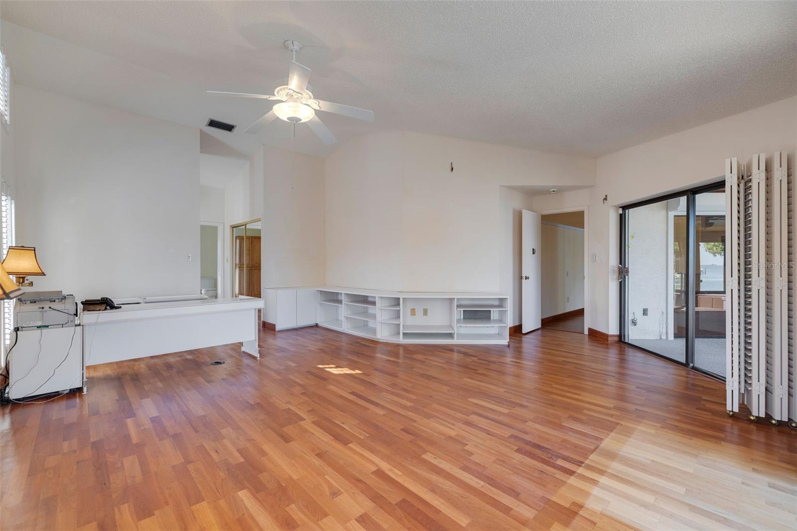 TIERRA VERDE UNIT 1 1ST REP - Residential