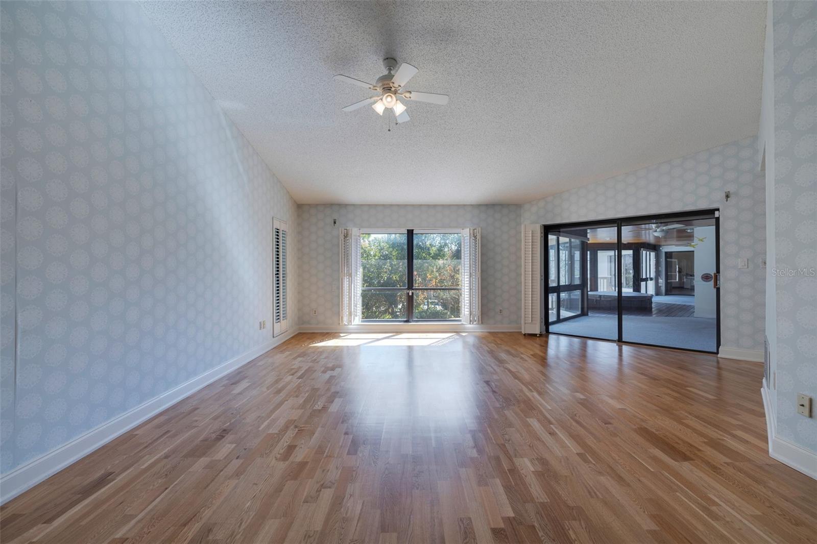 TIERRA VERDE UNIT 1 1ST REP - Residential