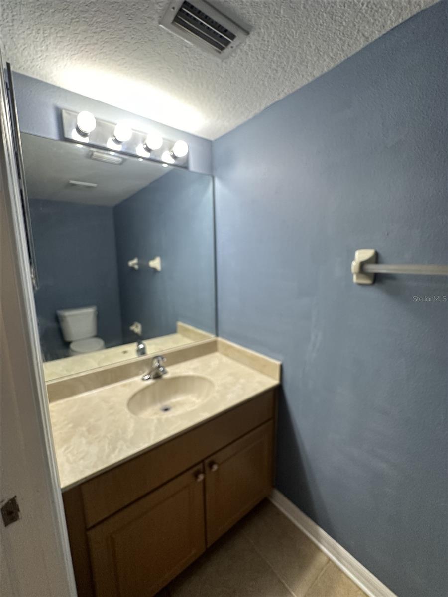 PARKSIDE - Residential Lease