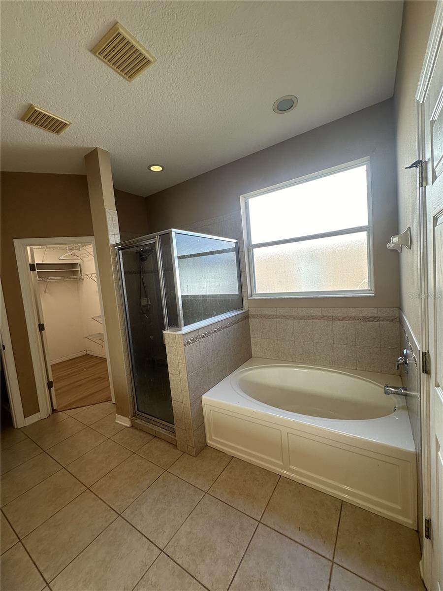 PARKSIDE - Residential Lease