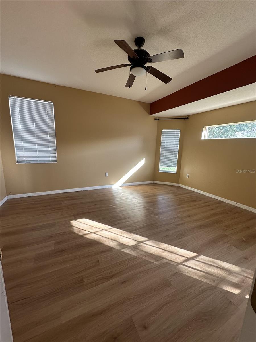 PARKSIDE - Residential Lease