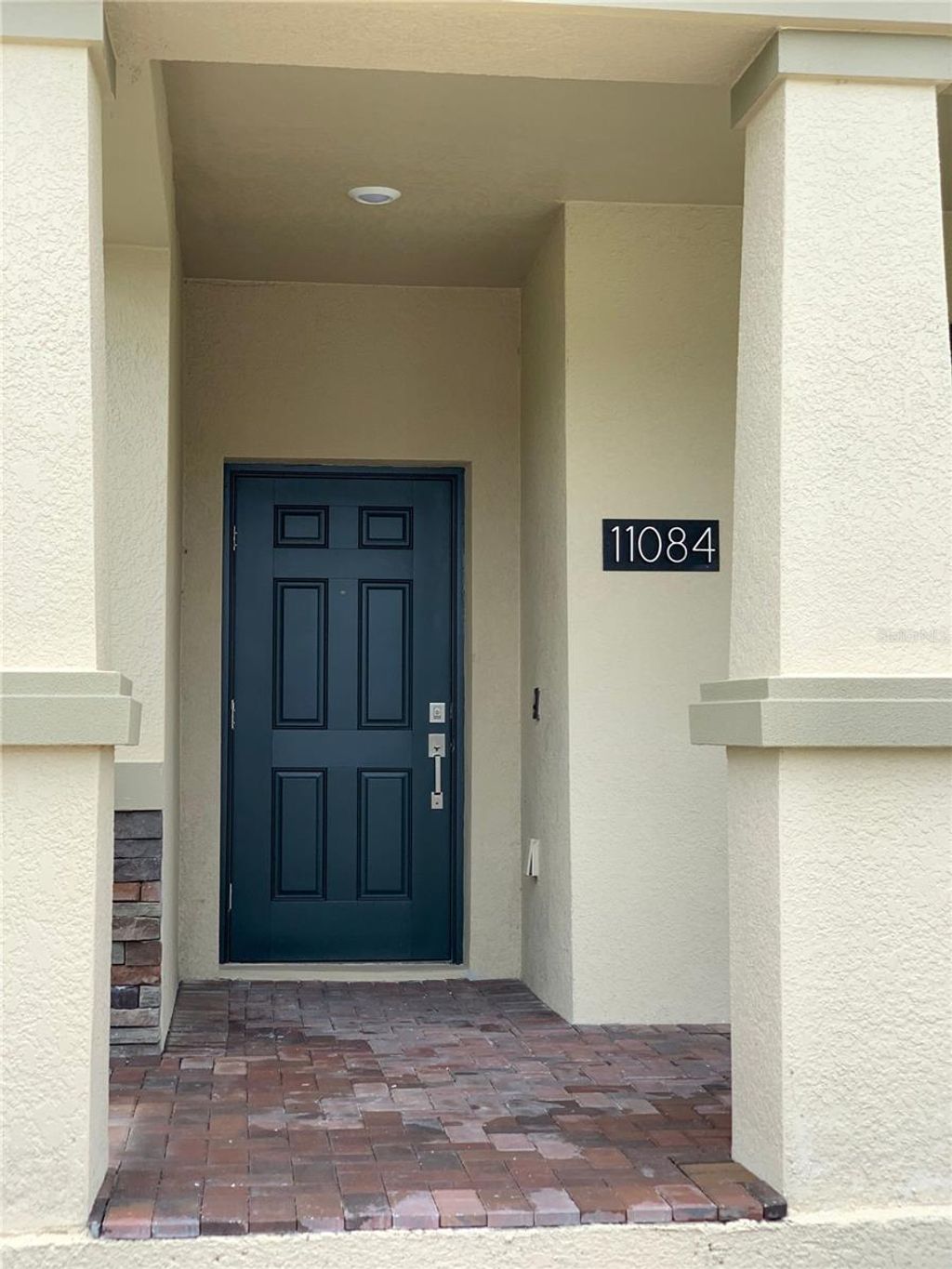 Photo of 11084 Sweetgum Woods Drive, Orlando, FL 32832 (MLS # O6378707)