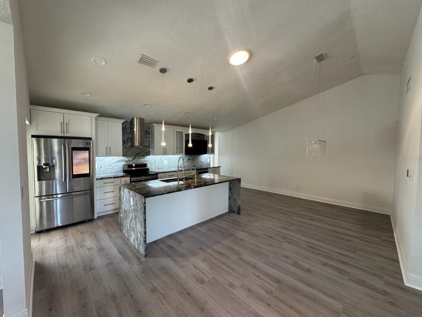 BAY PORT COLONY PH III UN 1 - Residential