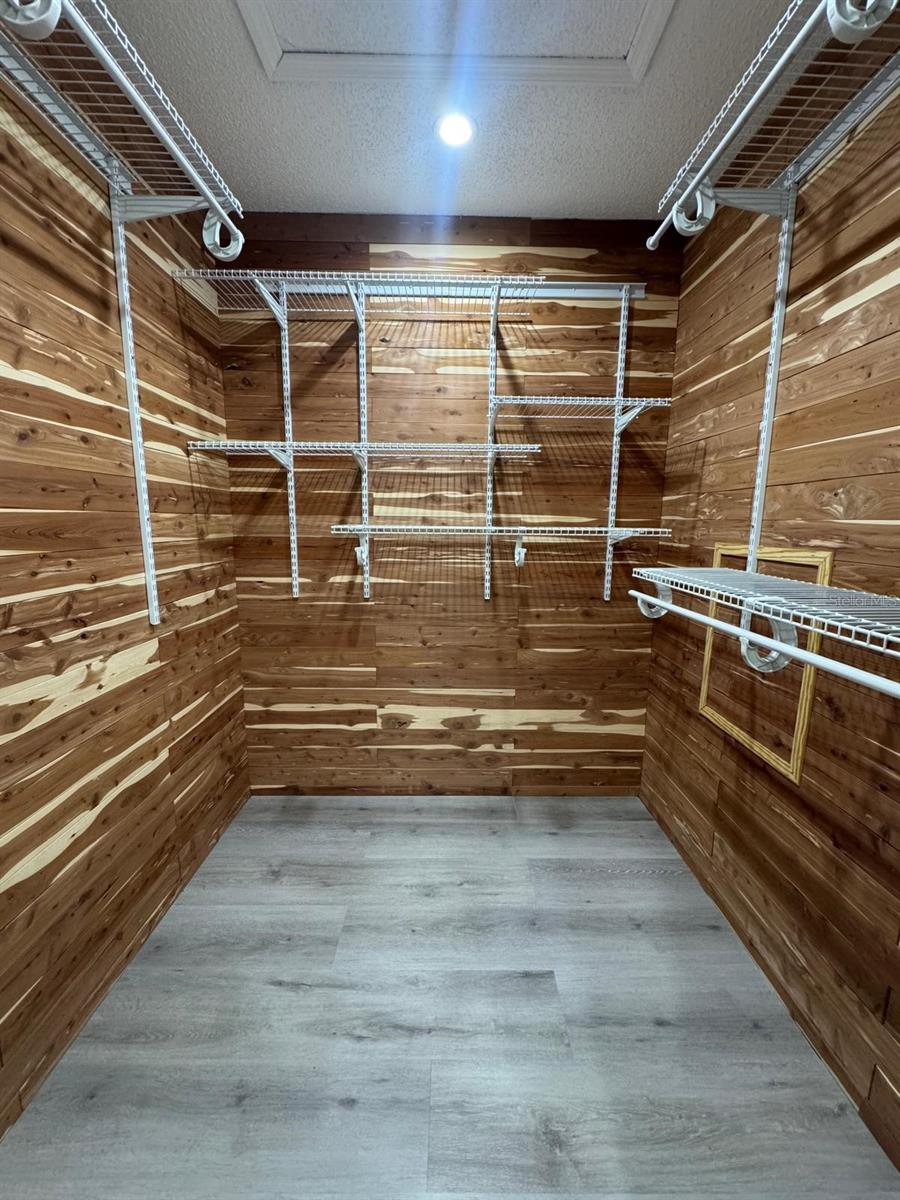 BAY PORT COLONY PH III UN 1 - Residential