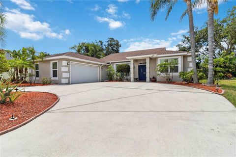 Photo of 6110 Misty Oaks Street, Sarasota, FL 34243 (MLS # A4650478)