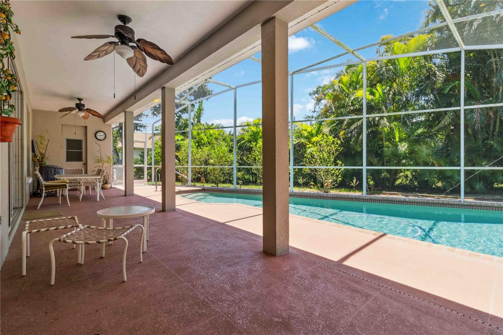 MISTY OAKS - Residential