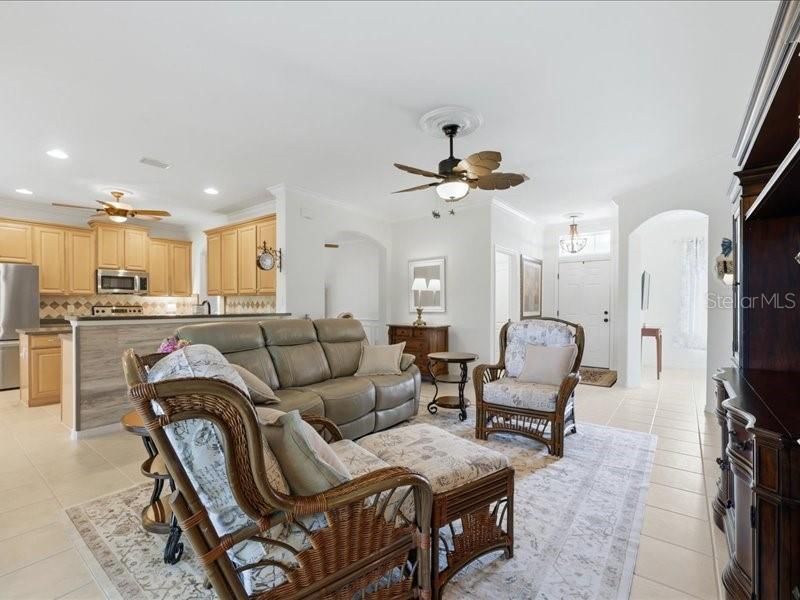 SUNCOAST LAKES - Residential