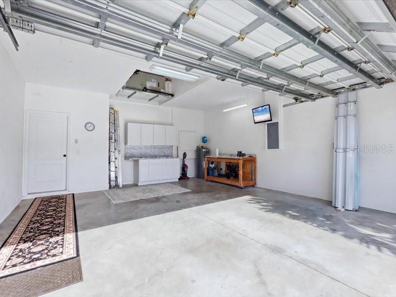 SUNCOAST LAKES - Residential